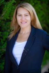 Rona Lynn
